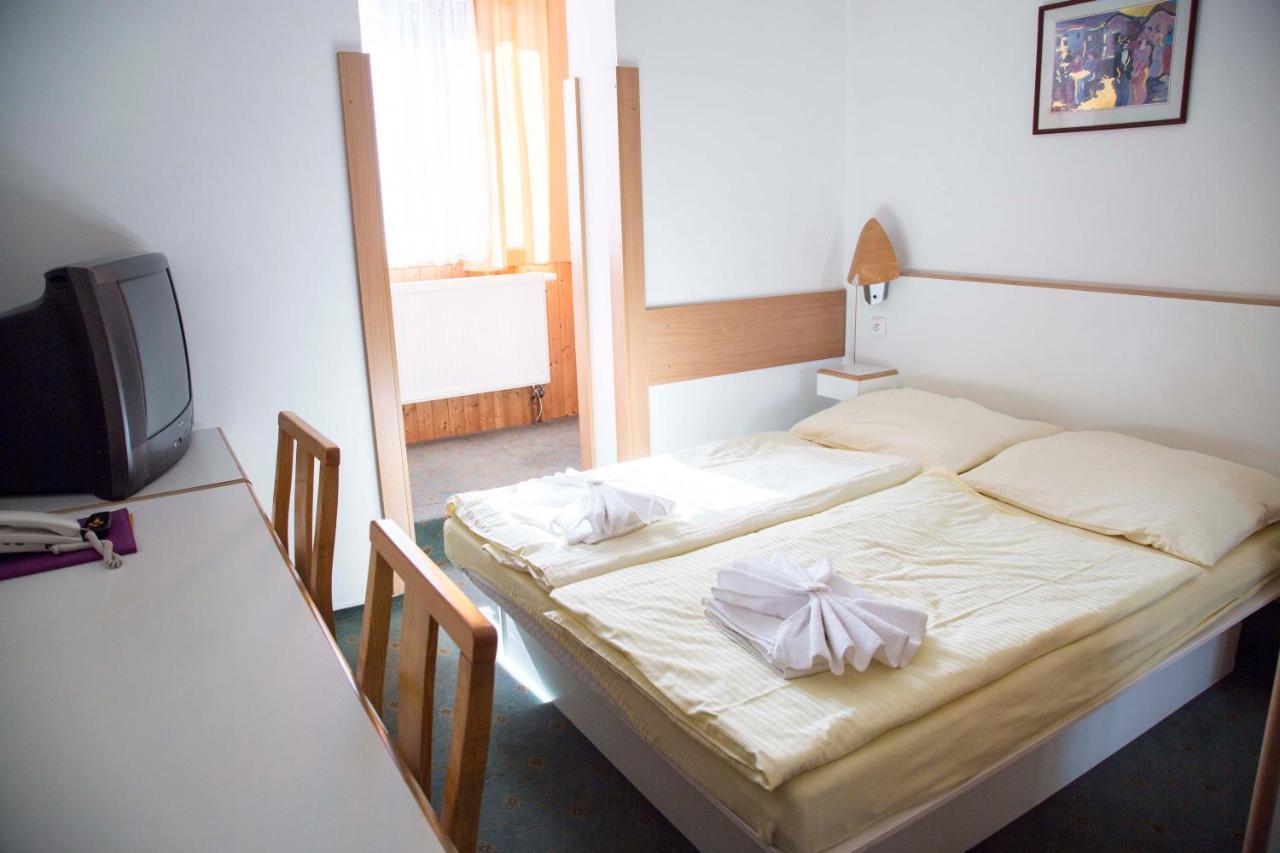 Hotel Prom Svoboda nad Úpou Extérieur photo
